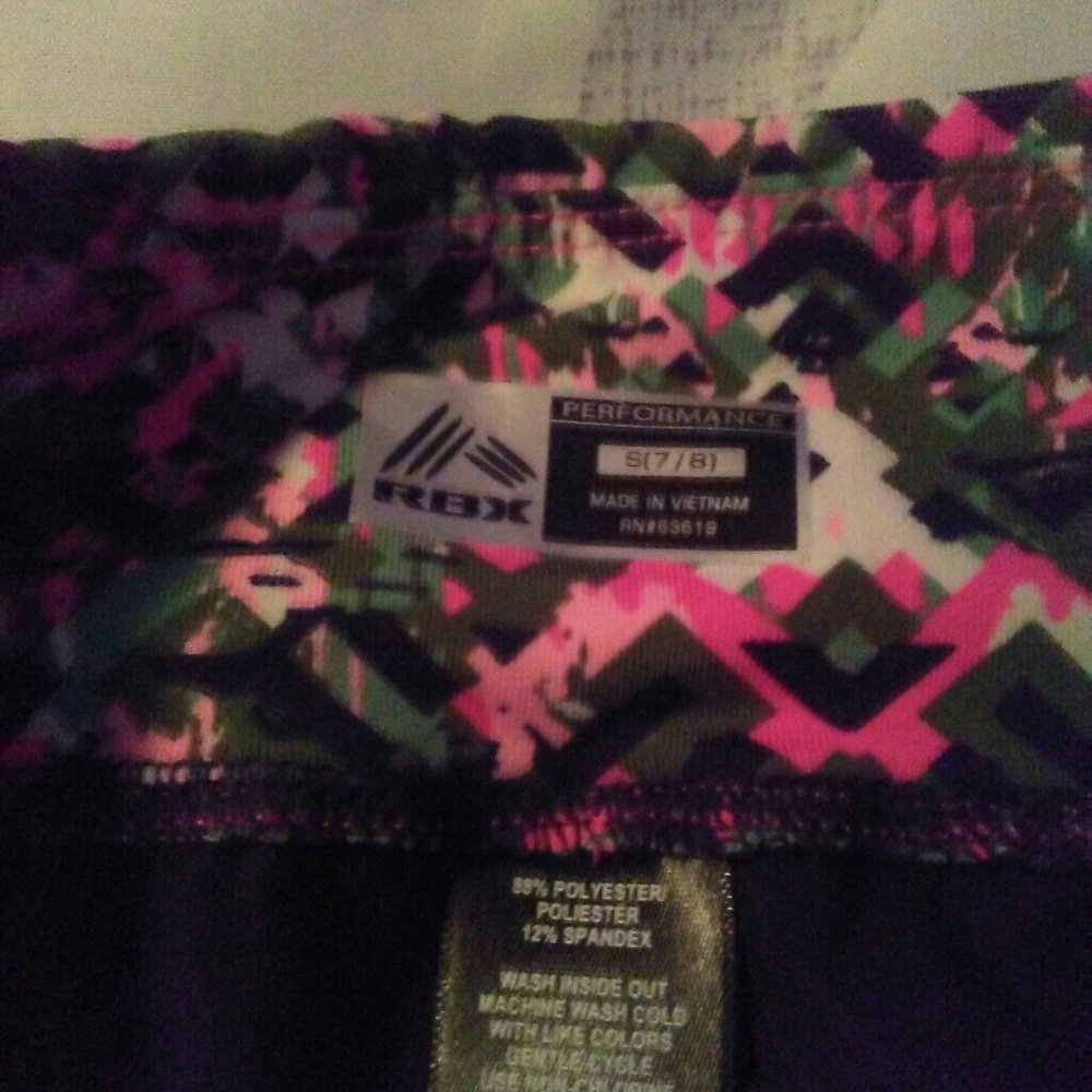 Capri active pants - Picture 2 of 2
